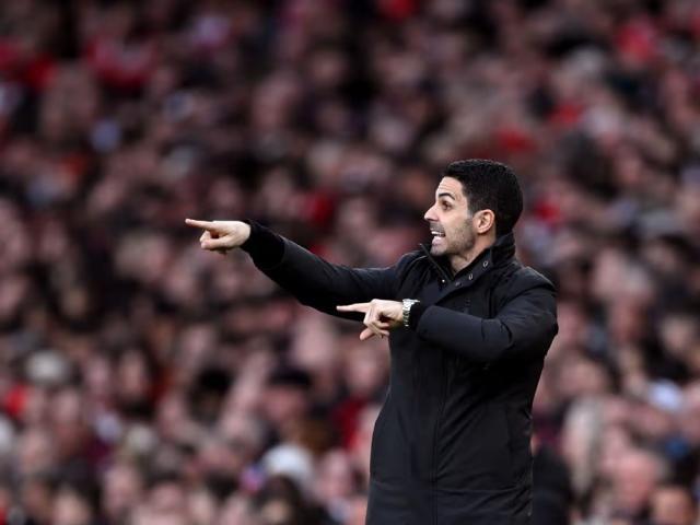 kaiyun-【辣评】史上最强角球大师!史上最丑陋英超冠军?